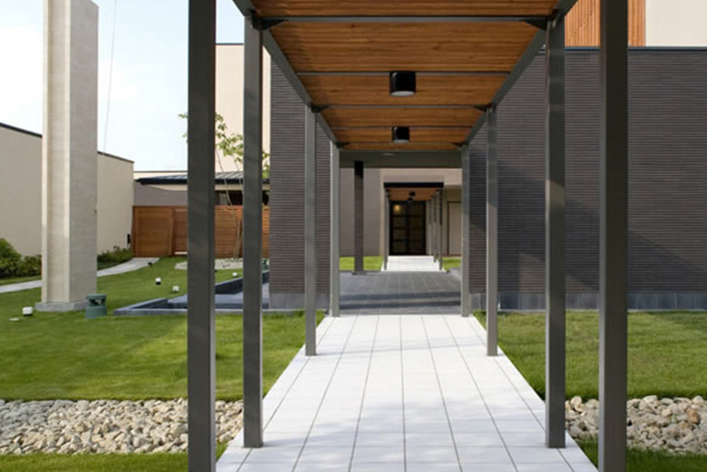 光と水のチャペル「The lala」からの導線もスムーズ